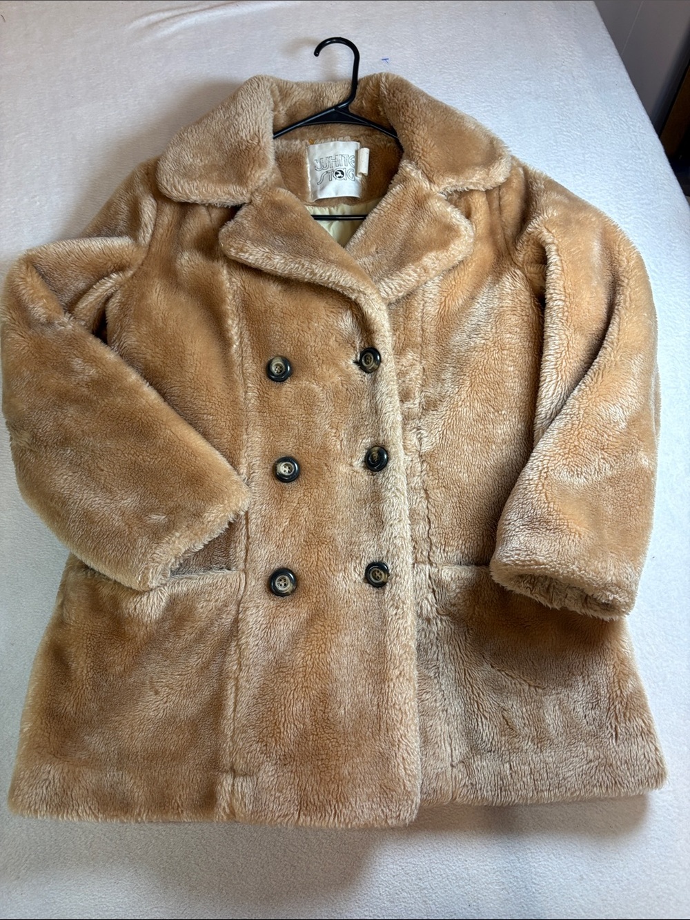 White Stag Tan Plush Faux-Fur Double-Breasted Teddy Coat